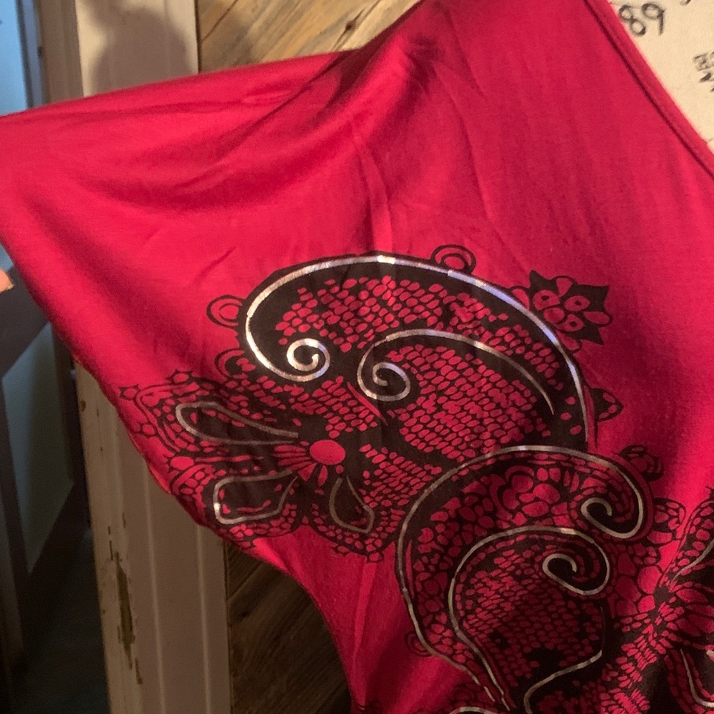 Fashion Bug Hot Pink V-Neck Tunic with Black Floral Print - Picture 2 of 4